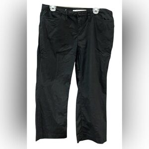 Old Navy Women’s Capri Classic Rise Black Pants Size 12